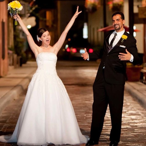 Meet Your Posher, Cindy! - Picture 1 of 1